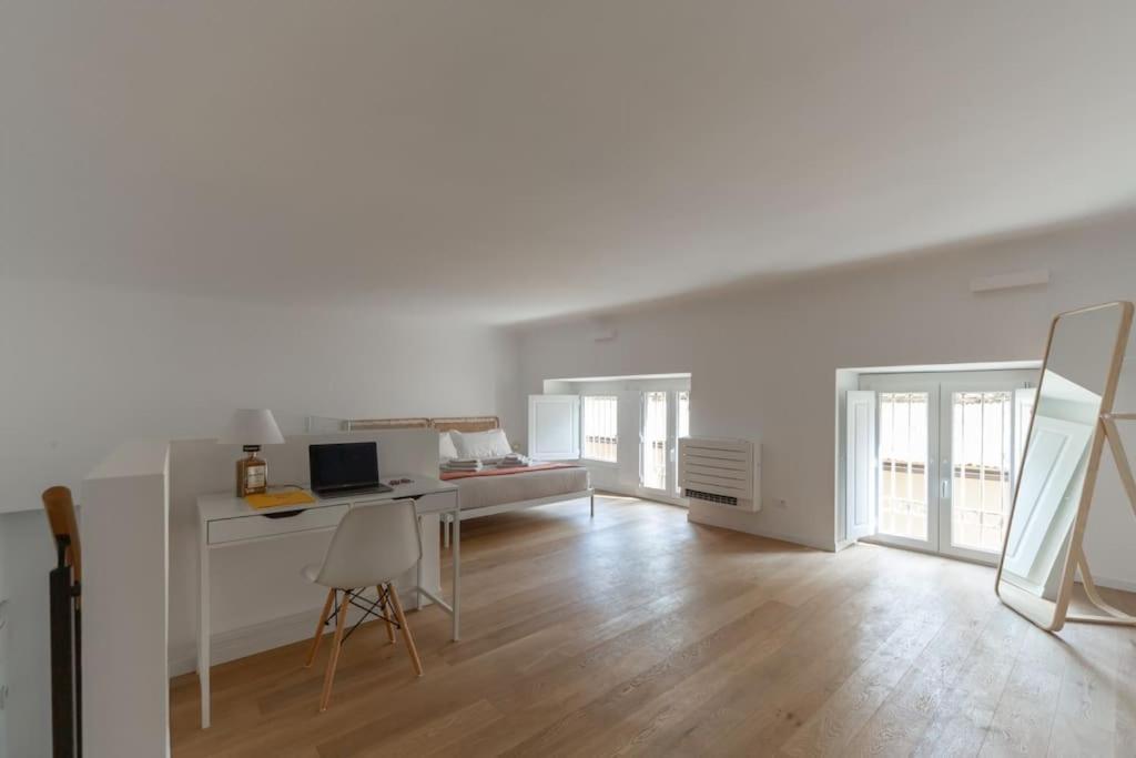 Milano Loft-Hosted By Sweetstay מראה חיצוני תמונה
