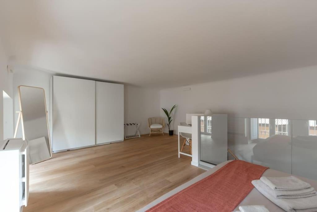 Milano Loft-Hosted By Sweetstay מראה חיצוני תמונה