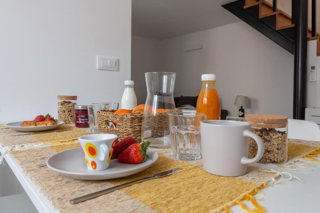 Milano Loft-Hosted By Sweetstay מראה חיצוני תמונה