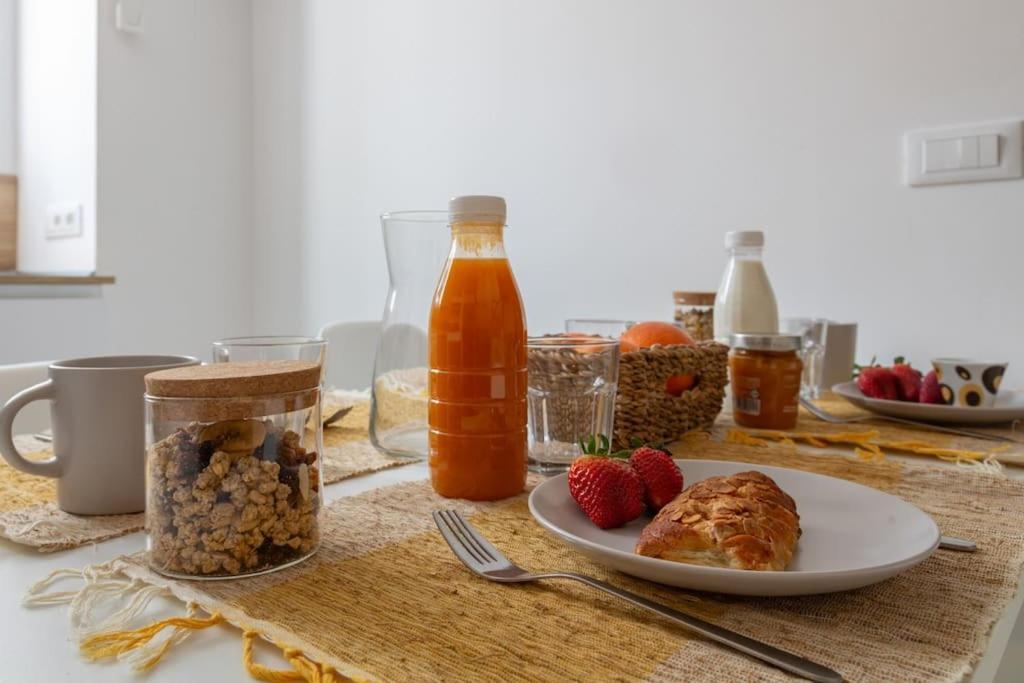 Milano Loft-Hosted By Sweetstay מראה חיצוני תמונה